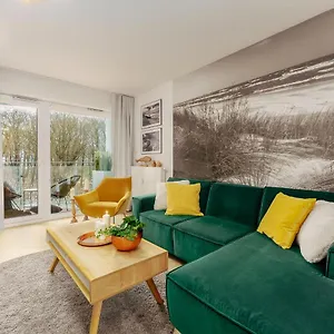 Chilliapartamenty - Nadmorskie Tarasy - Morski Z Dostepem Do Basenu Apartment
